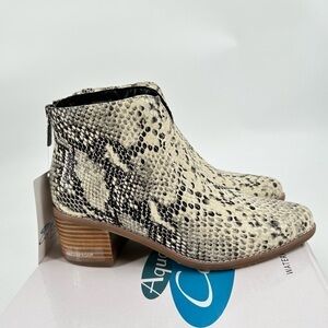 Aqua College NIB Blondo Women’s Emily Leather Snakeprint Waterproof Booties 6.5